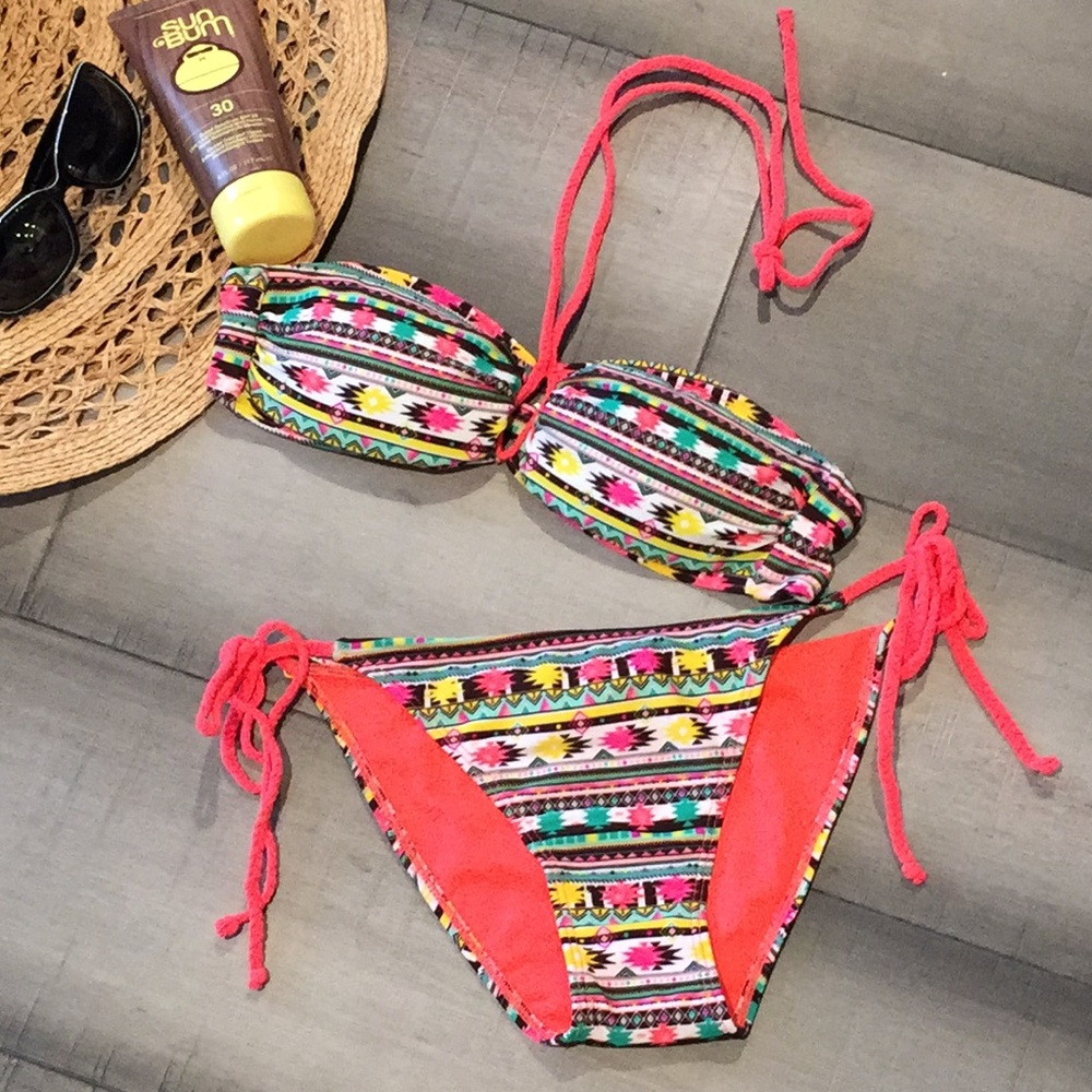 NWOT Hot Lava Aztec Neon Pink Bikini